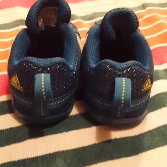 SOLD!!!!!boys Blue Adidas shoes size US 6K - Picture 6 of 8